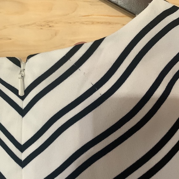 Banana Republic cropped v neck striped wide leg jumpsuit romper career work - Picture 6 of 11